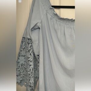 Lace sleeve boutique blouse